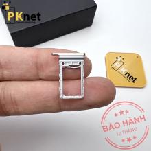 Mặt sau khay sim Z Flip 4